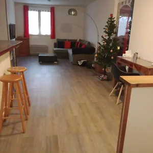 https://superbe-t3-de-85-metres-carres.midi-pyreneeshotels.com
