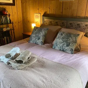 https://la-garconniere.inbrittany.com